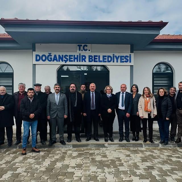 CHP Doğanşehir İlçe Teşkilatı Toplantı Düzenledi