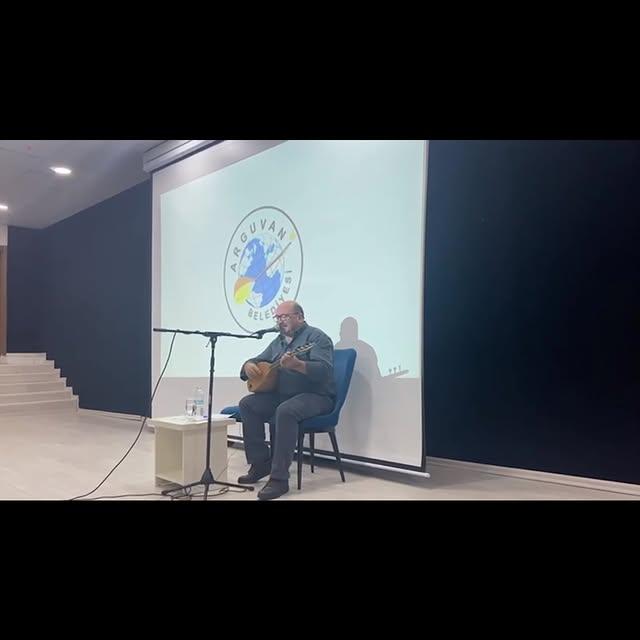 Arvuvan'da Yerel Sanatçılardan Türkü Dinletisi