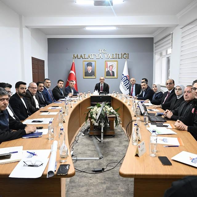 Malatya Valisi Seddar Yavuz, Afet Yönetimi İçin Toplantı Gerçekleştirdi