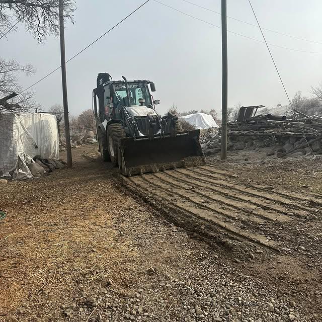 Arguvan Belediyesi Hafta Sonu Çalışmalarına Devam Ediyor
