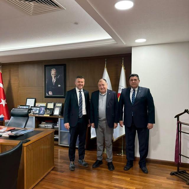 Mersin Ticaret ve Sanayi Odası Başkanı ve Başkan Yardımcısı Bir İş İnsanını Ziyaret Etti