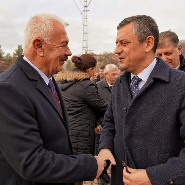CHP Doğanşehir Belediye Başkan Adayı Mehmet Bayram, Deprem Şehitlerini Anıyor