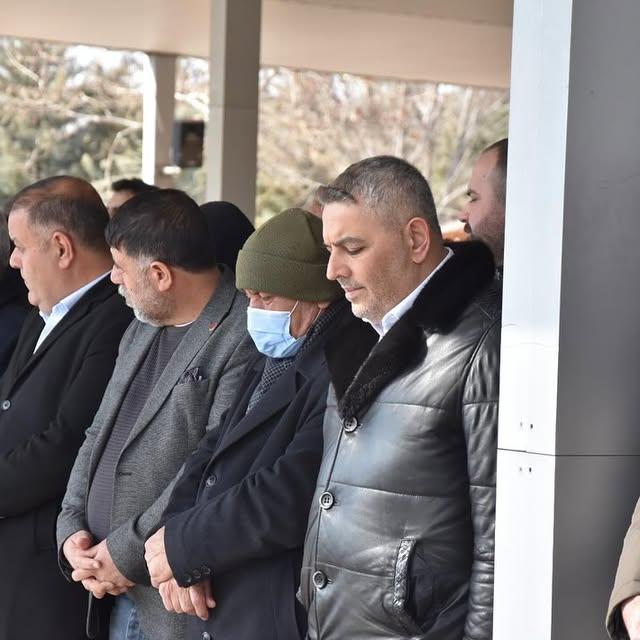 Malatya Yazıhan Sinanlı Mahallesi'nden İbrahim Eliaçık'ın Cenaze Namazı: Toplumun Derin Üzüntüsü