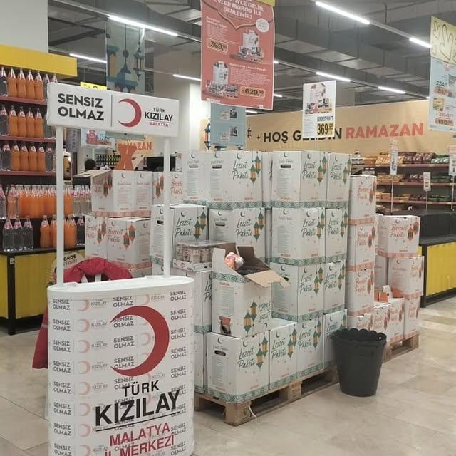 Malatya'da Kızılay İl Merkezi'nin Ramazan Bağış Kampanyası