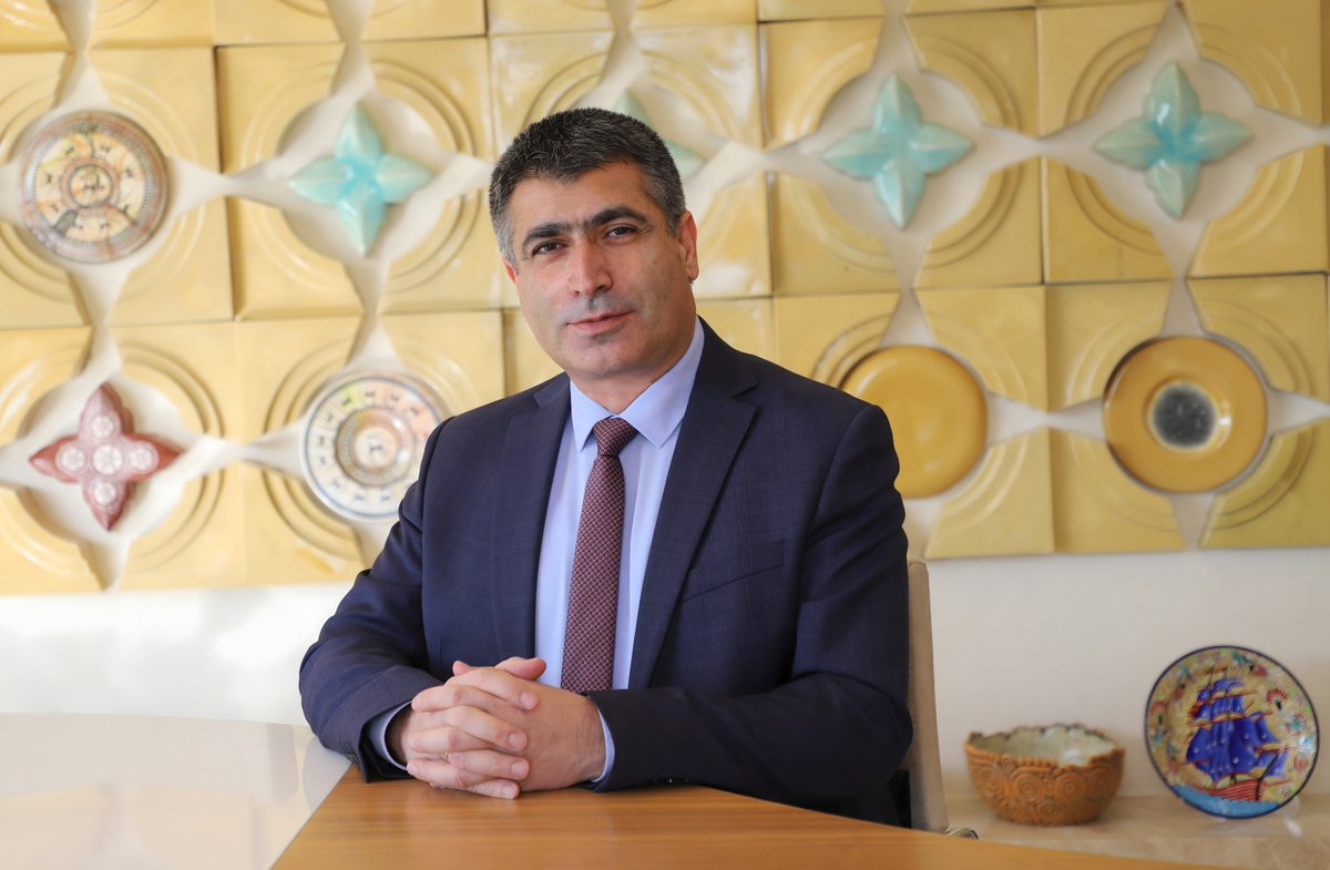 Nevşehir Hacı Bektaş Veli Üniversitesi Rektörü, ÖSYM Nevşehir Sınav Koordinatörü 2025 YDS'ye Başvuranlara Başarılar Diledi