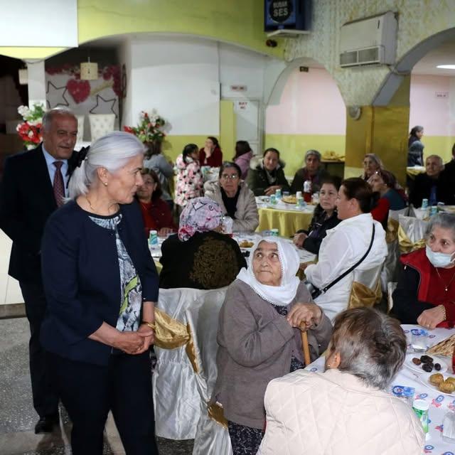 Hekimhan Belediyesi Başkanı Mehmet Şerif Yıldırım, 8 Mart Dünya Emekçi Kadınlar Günü'nde İftar Programı Düzenledi