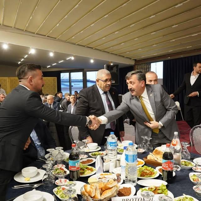 Acıgöl Belediye Başkanı Mehmet Eroğlu, 'Birlik Beraberlik ve Kardeşlik İftarı'na Katıldı