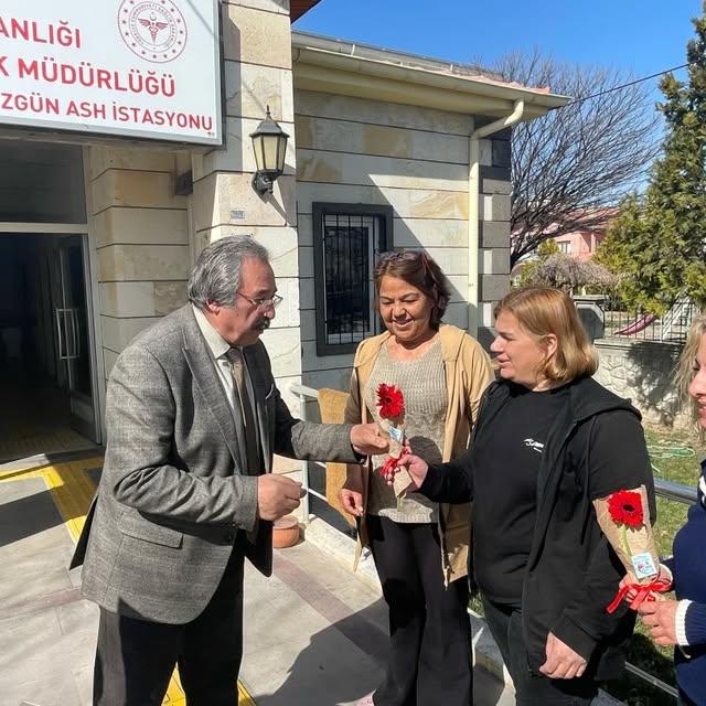 Avanos Belediye Başkanı, Tıp Bayramı'nda Sağlık Çalışanlarıyla Bir Araya Geldi