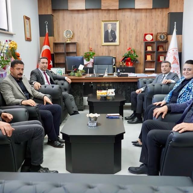 Doğanyol Belediye Başkanı, Malatya İl Sağlık Müdürü'nü Ziyaret Etti