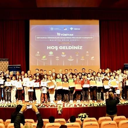 Malatya'da TÜBİTAK Ortaokul Araştırma Projeleri Yarışması Bölge Finali'nde Başarılar