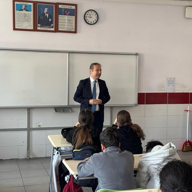 Nevşehir'de Mesleki Rehberlik Konferansı Düzenlendi