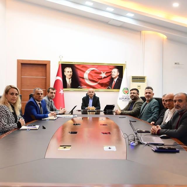 Malatya Büyükşehir Belediyesi, Gıda Toptancılarla Düzenlemeler Yapıyor