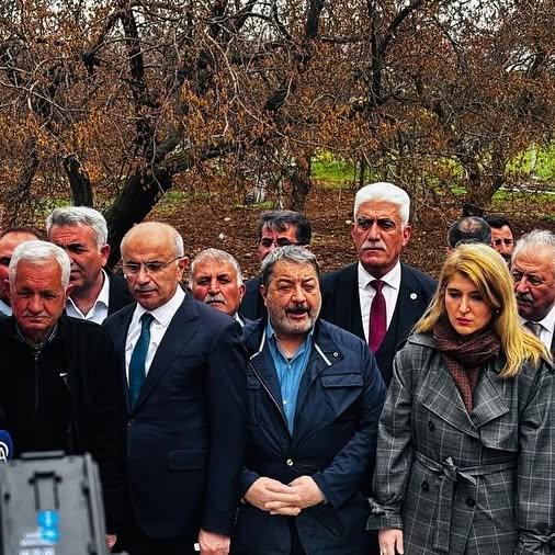 Zirai Don Sonrası Hasar Tespitleri Yapıldı: Bakan Koca Malatya'yı Ziyaret Etti