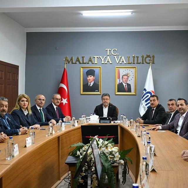 Malatya’da Zirai Don Felaketinden Zarar Gören Tarım Ürünleri Değerlendirildi