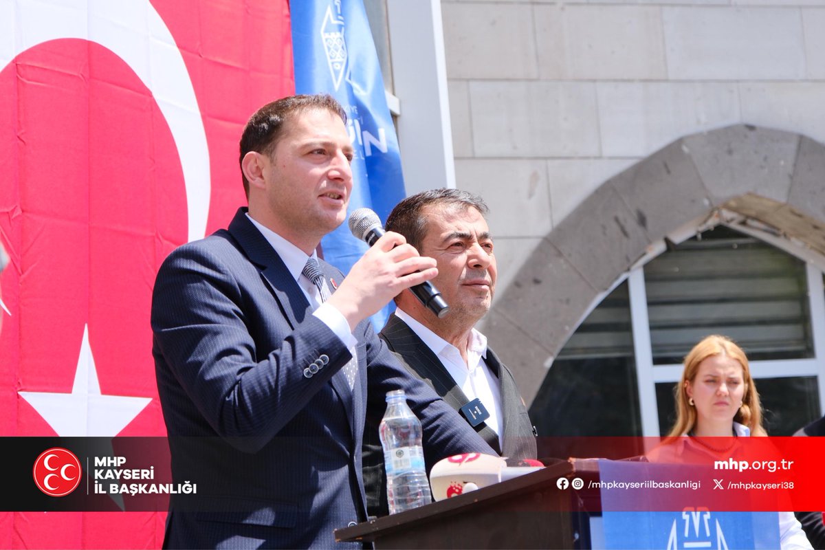 Kayseri'de İhtiyaç Sahibi Hemşehrilere Tekerlekli Sandalye Desteği