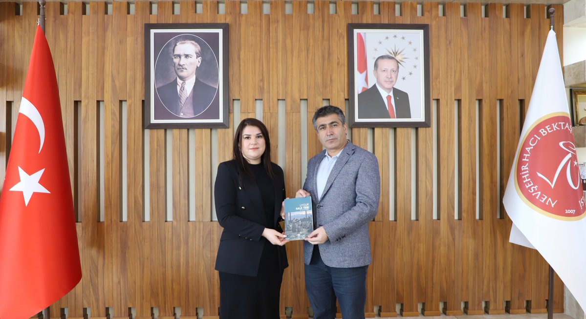 NEVÜ Arş. Gör. Dr. Kamile Serbest'in Uygur Türkleri Geleneksel Tıp Üzerine Eseri Rektör Aktekin Tarafından Takdim Edildi