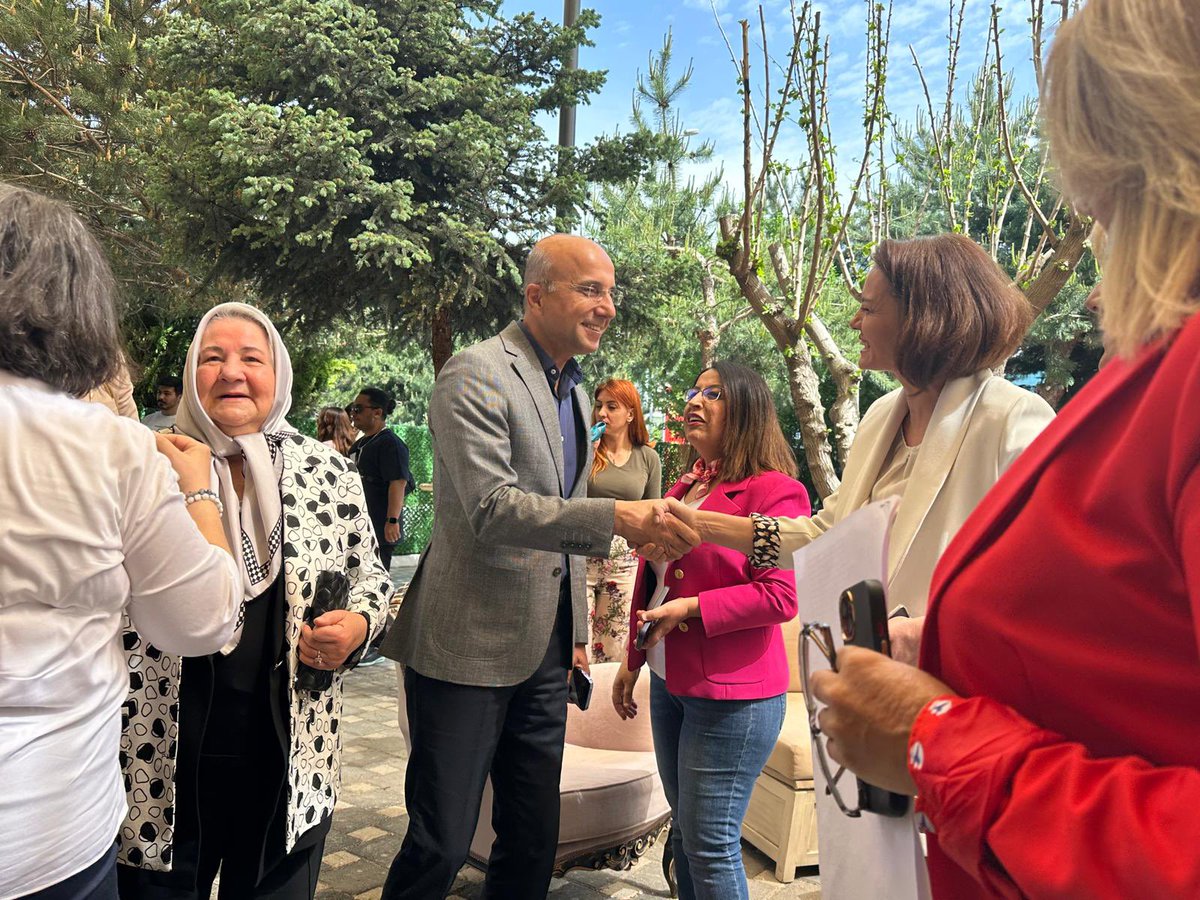 CHP Kayseri Milletvekili Genç, Anneler Günü Etkinliğinde Kayserili Annelerle Buluştu